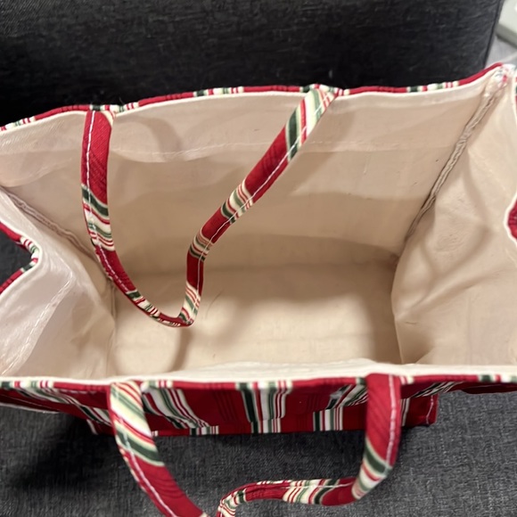 Longaberger canvas bag.  Christmas theme. - Picture 4 of 4